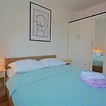 게스트하우스 ꕥ Sunce, Family Choice, Panoramic View, Island Brac