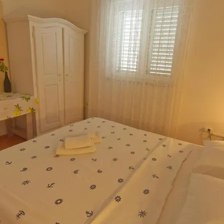 Sunce, Traveler's Choice Panoramic View, Island Brac 3*