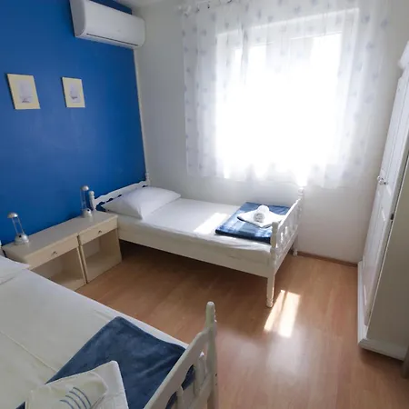 Guest house Sunce, Traveler's Choice Panoramic View, Island Brac 3*