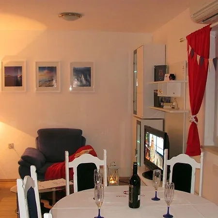 Guest house Sunce, Traveler's Choice Panoramic View, Island Brac Supetar
