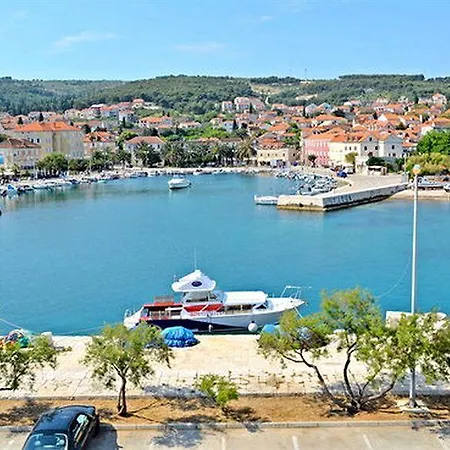 Sunce, Traveler's Choice Panoramic View, Island Brac Guest house Supetar